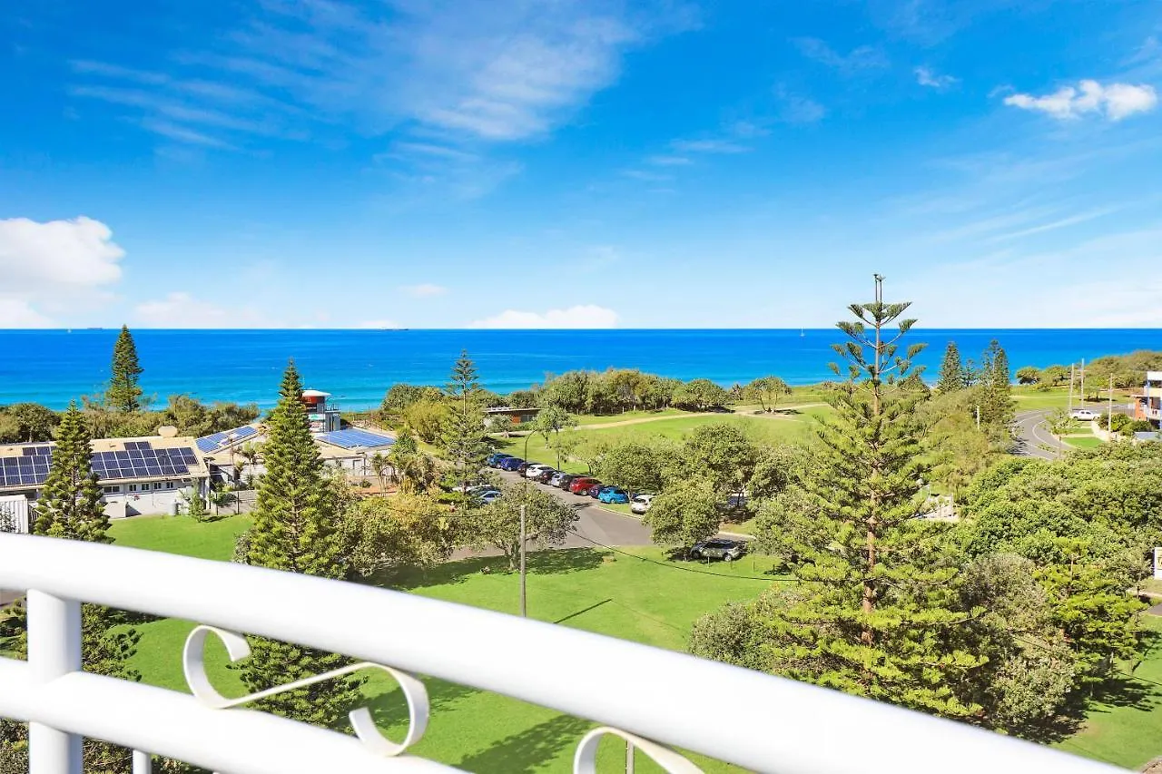 Beachside Resort Kawana Waters Buddina