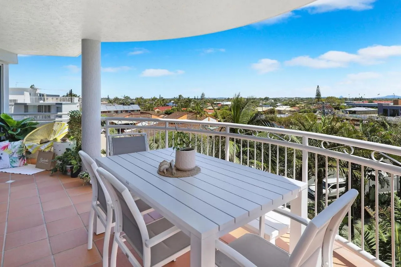 Beachside Resort Kawana Waters Buddina