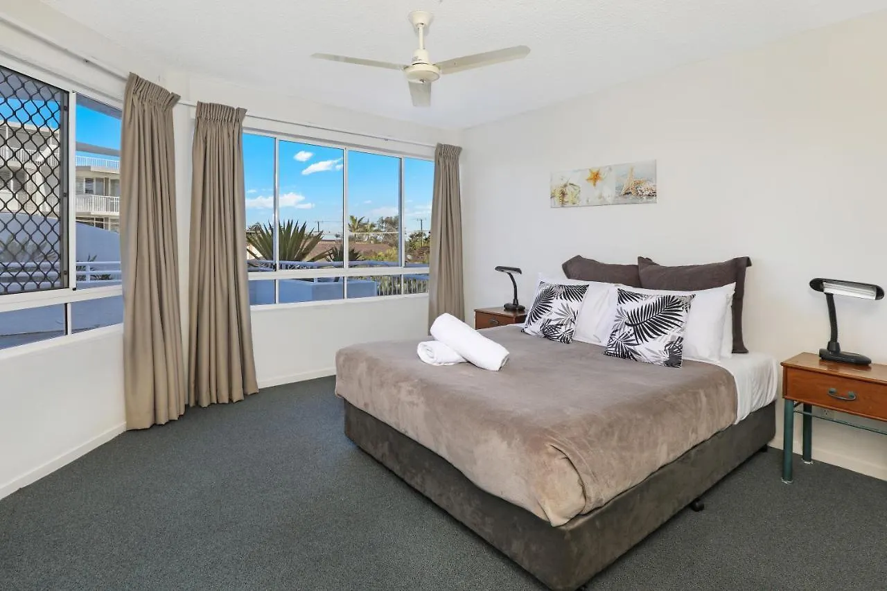 Beachside Resort Kawana Waters Buddina