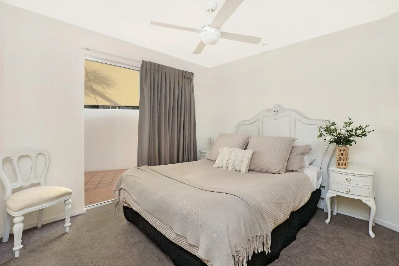 Beachside Resort Kawana Waters Buddina 4*,