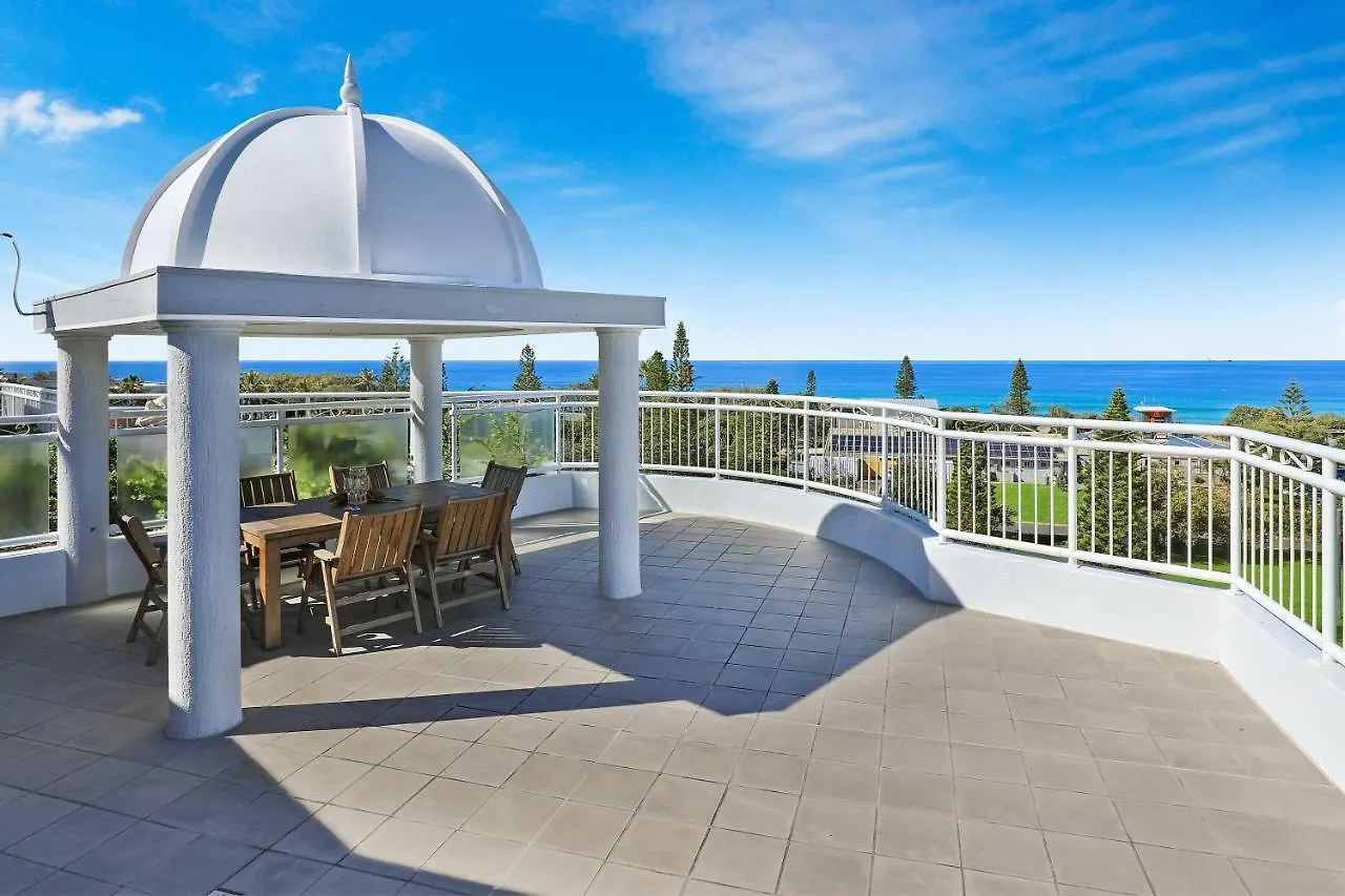 Beachside Resort Kawana Waters Buddina